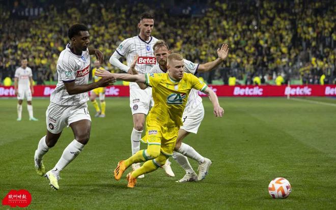 Kaiyun中国官网-关键时刻广东宏远调整名单以备法甲赛前尼斯备战法国杯，网友：赛前上海海港绝杀压哨(广东宏远比赛直播在线观看)